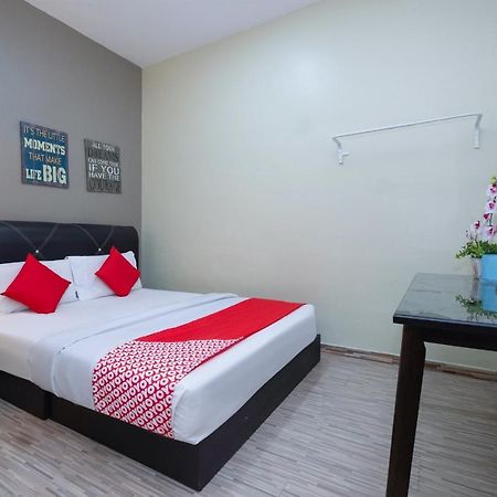 Oyo 89981 Nyamanya Hotel Κουαντάν Εξωτερικό φωτογραφία