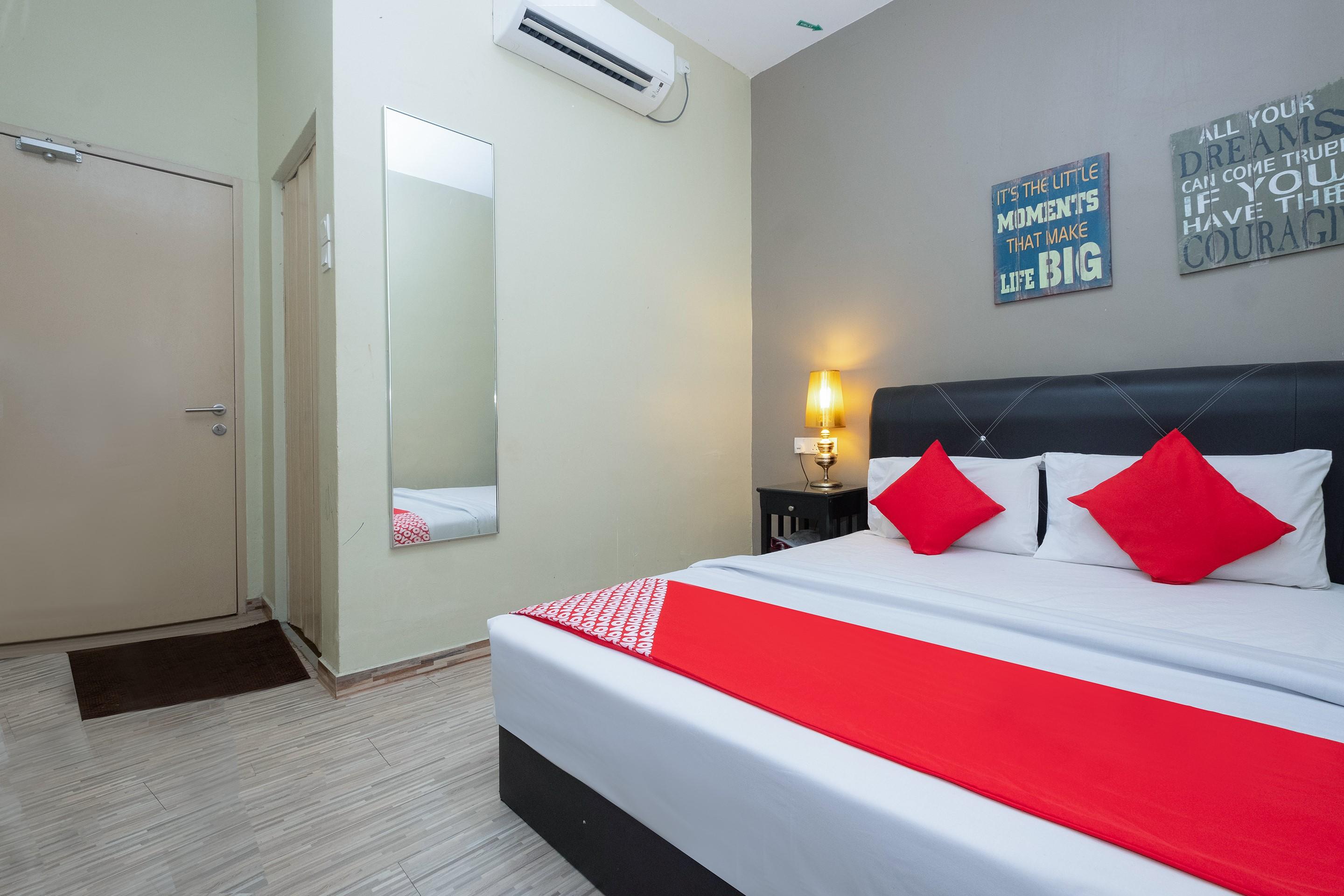 Oyo 89981 Nyamanya Hotel Κουαντάν Εξωτερικό φωτογραφία