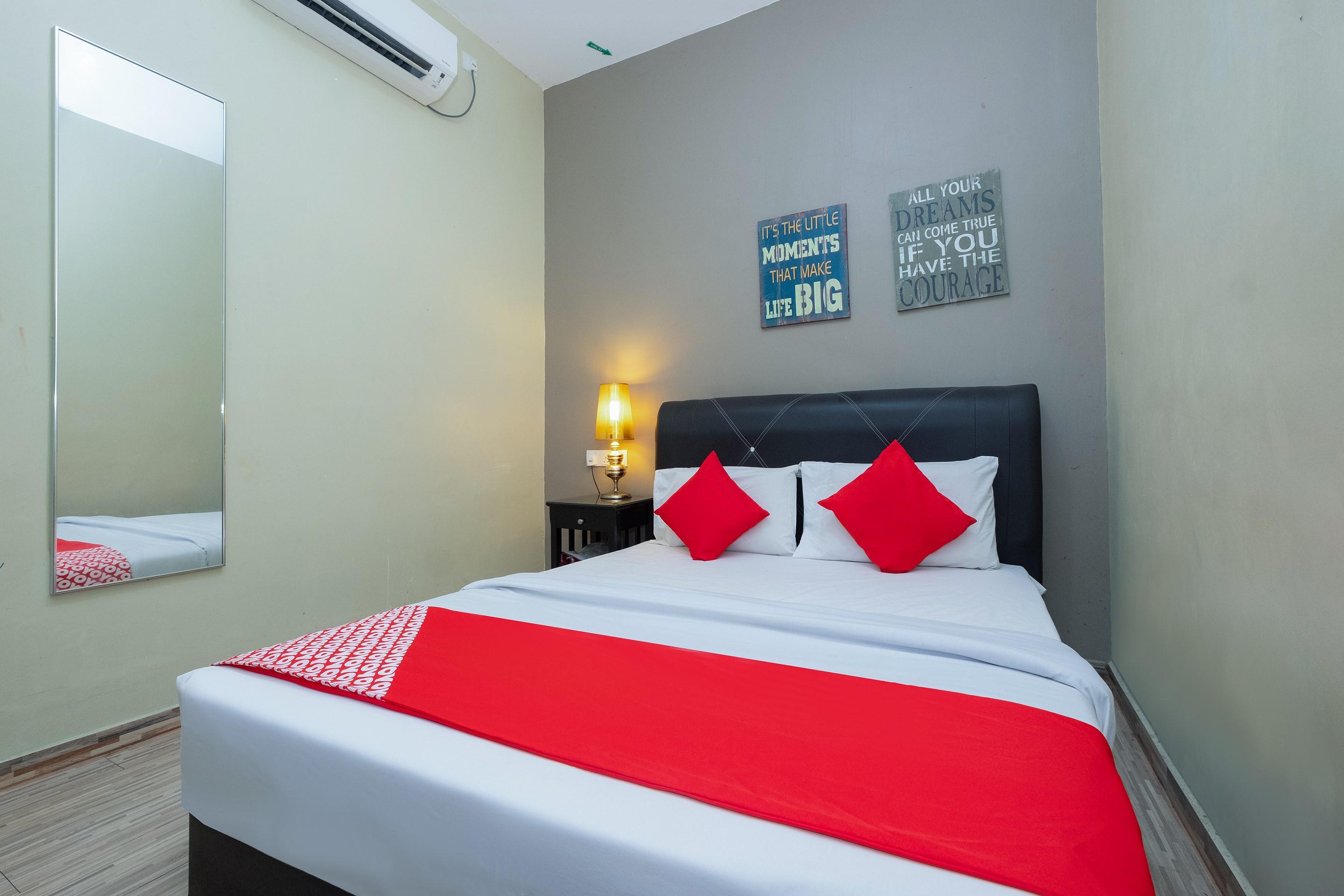 Oyo 89981 Nyamanya Hotel Κουαντάν Εξωτερικό φωτογραφία
