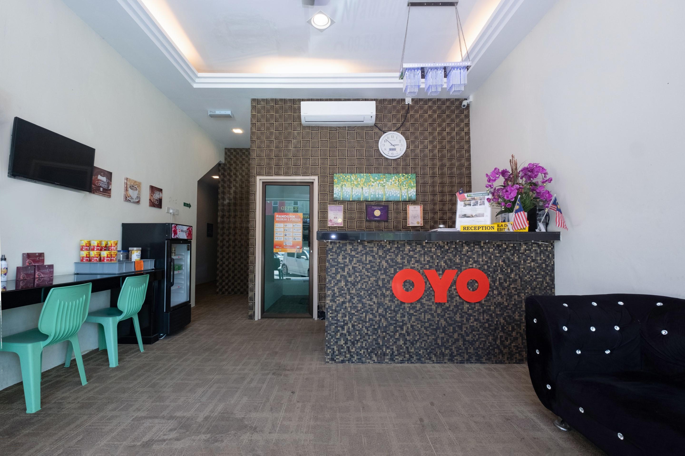 Oyo 89981 Nyamanya Hotel Κουαντάν Εξωτερικό φωτογραφία